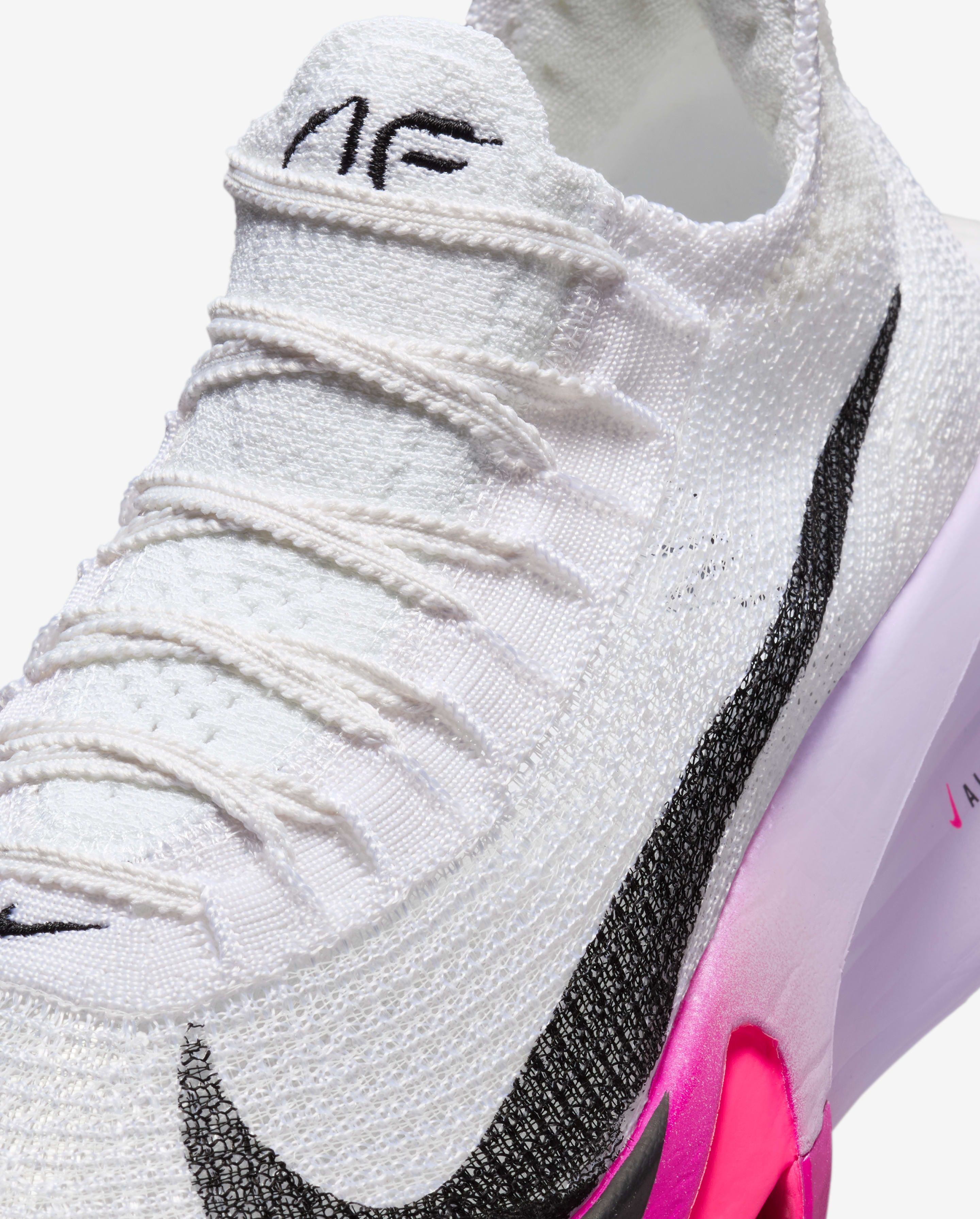Parte superior Atomknit redesenhada